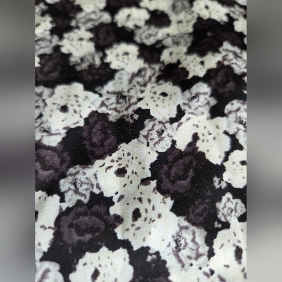 Talula Crop Polyester Tank In Size S. - Picture 5 of 5